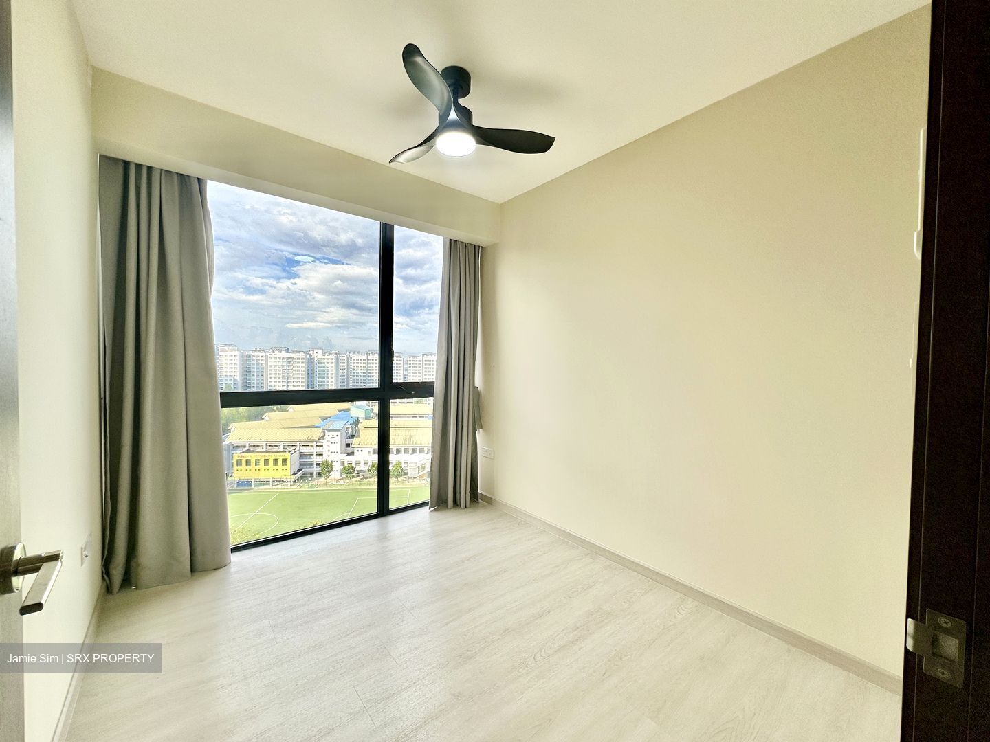 Waterbay (D19), Condominium #491030111